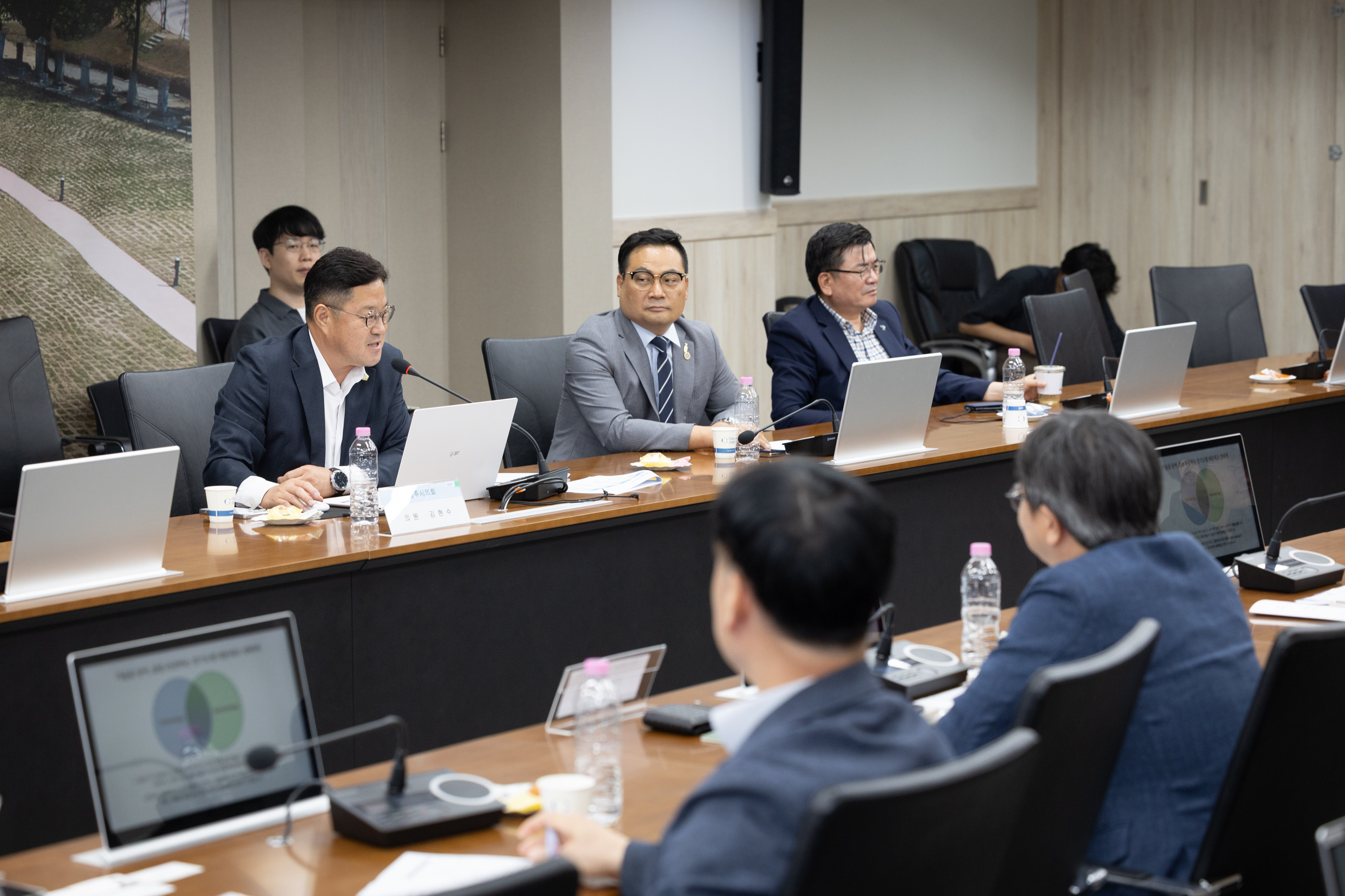 인구고령화에 따른 지역현안해결 포럼 이미지13