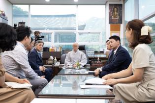 청련사 유산청 환담회 보고