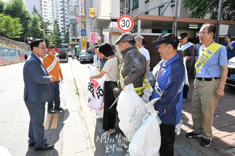 회천3동 사회단체협의회 봉사활동 사진
