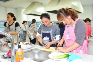 다문화가정 요리교실 의 사진