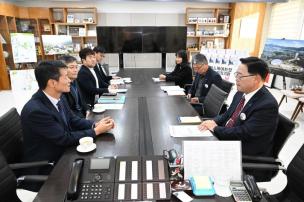 교육장 면담 의 사진