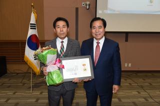 학교장과의 간담회 의 사진