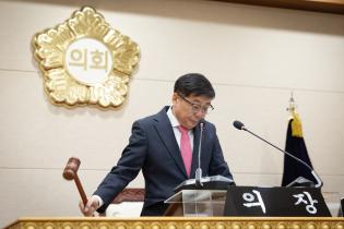 제384회 임시회 제2차 본회의 이미지