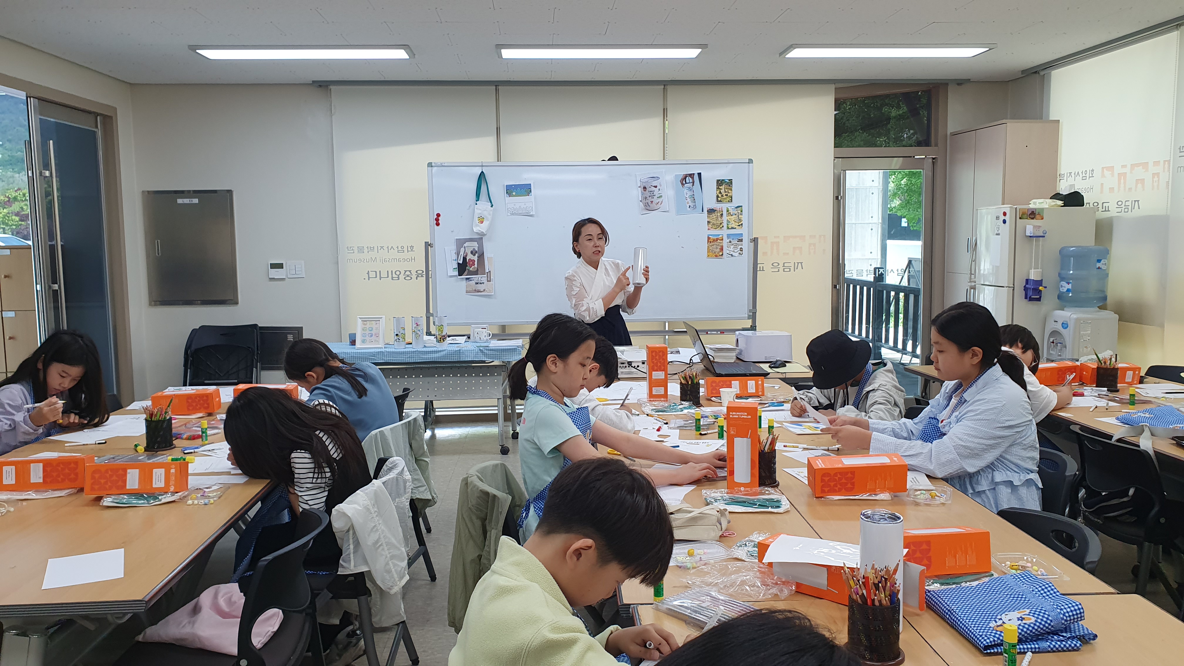 <2026년 공유학교 - 회암사지 K-굿즈 디자이너 2기> 이미지5