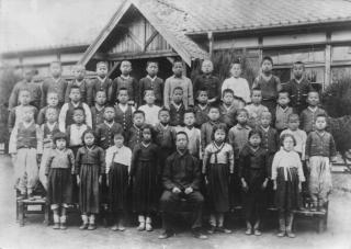 1942년 광적공립소학교 학습장면 의 사진